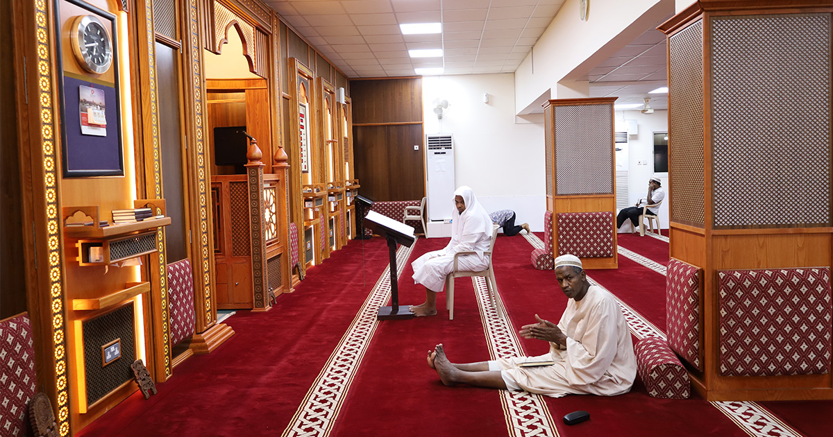 Ezdan Masjid Decorative Woodwork (3)